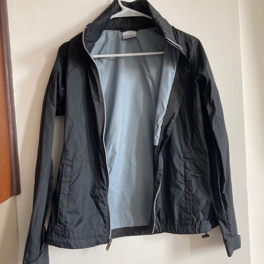 columbia rain jacket/windbreaker